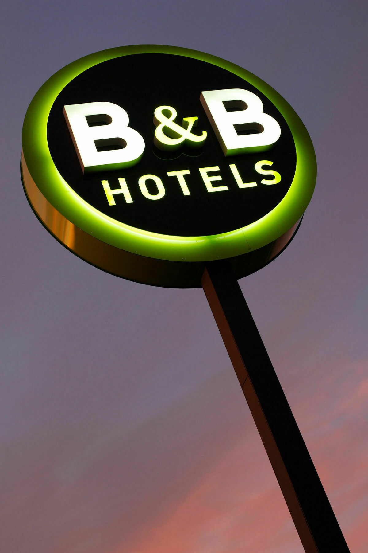 B&B Hotel Lorient Caudan מראה חיצוני תמונה