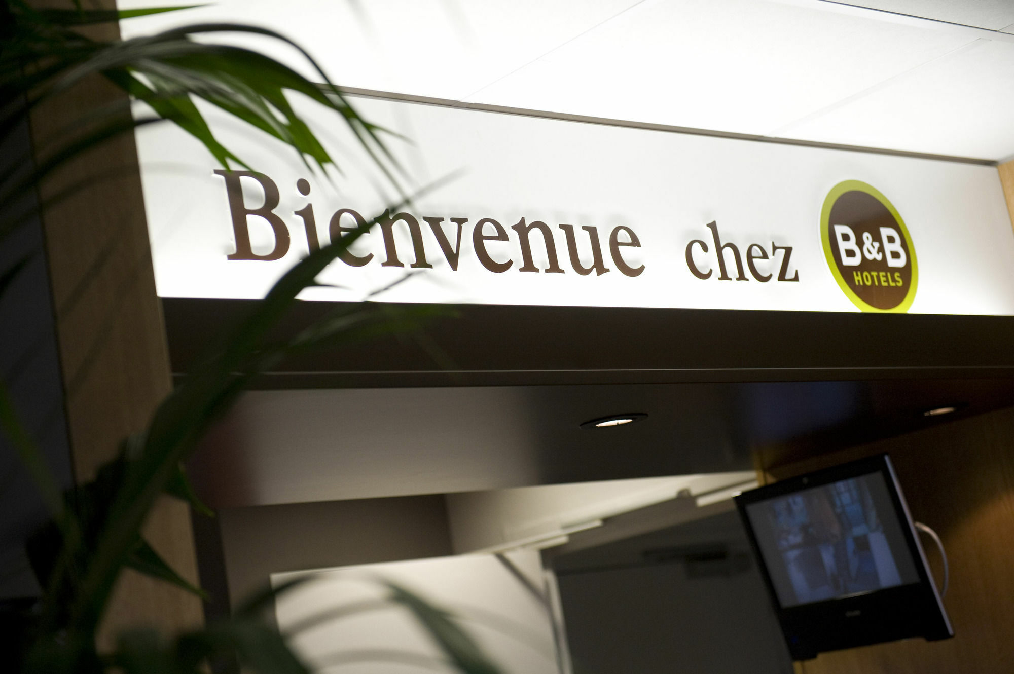 B&B Hotel Lorient Caudan מראה חיצוני תמונה